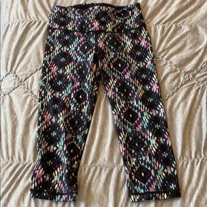 VS Sport Knockout Crop Leggings (XS)